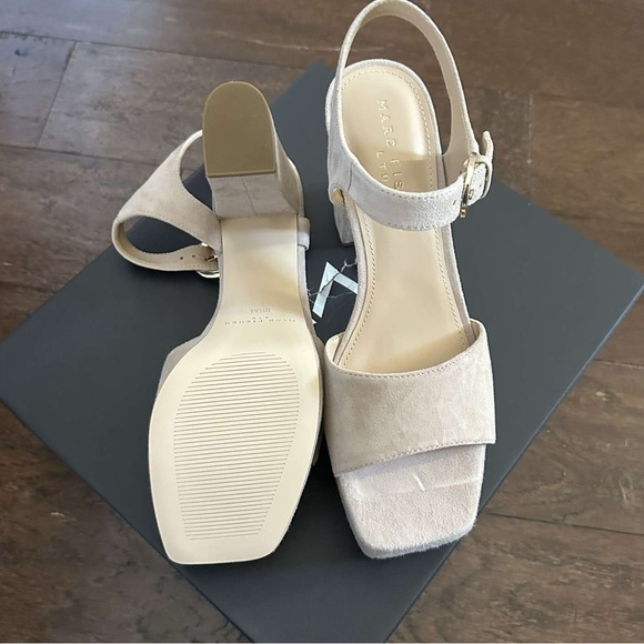 Marc Fisher LTD-Women's Cinthia Platform sandals size 8.5-light beige suede—NWT - Picture 15 of 16